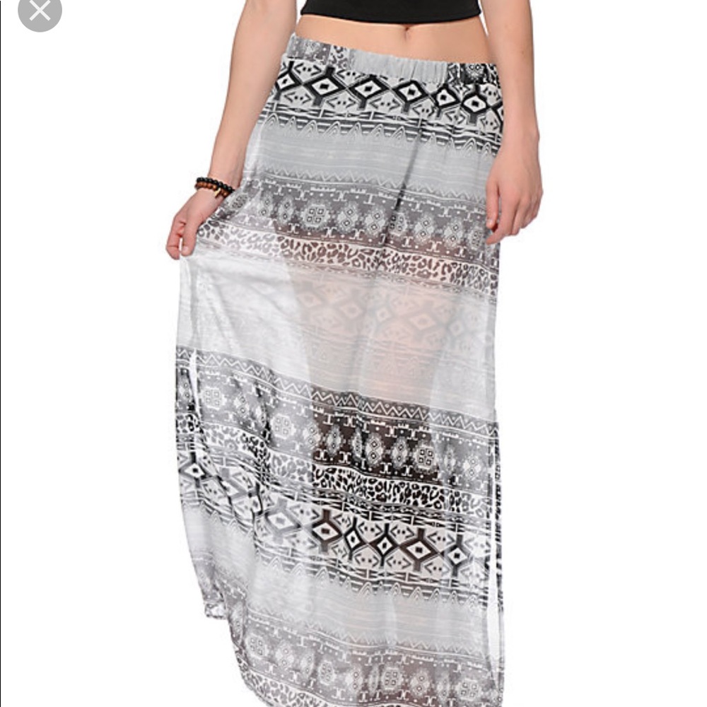 Maxi skirt.